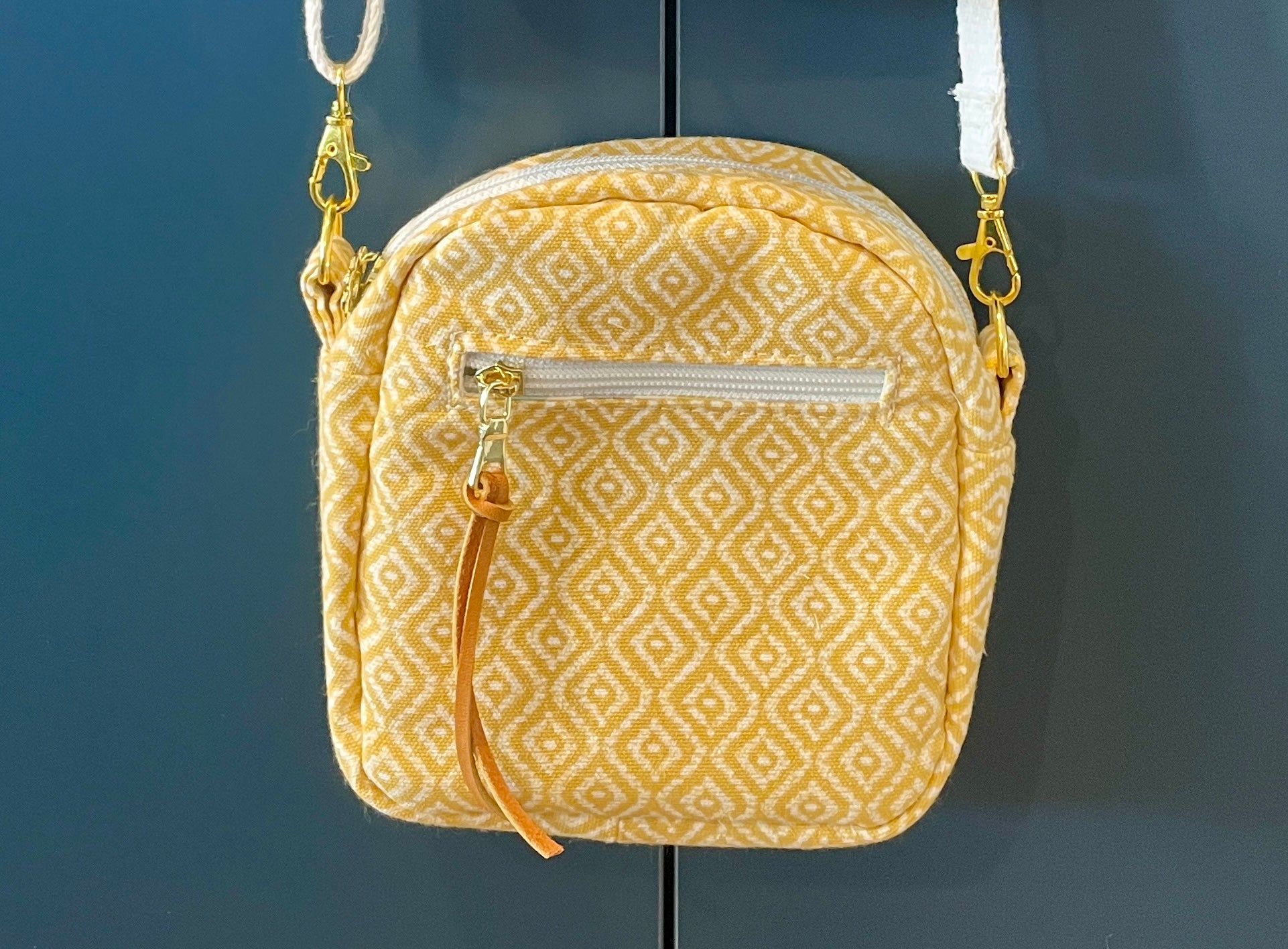 Small Crossbody - Yellow
