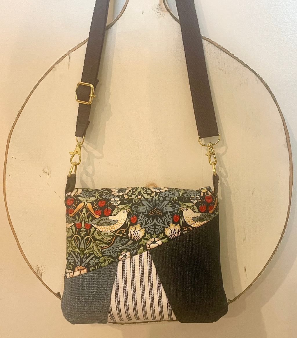 Walberswick Small Crossbody Bag