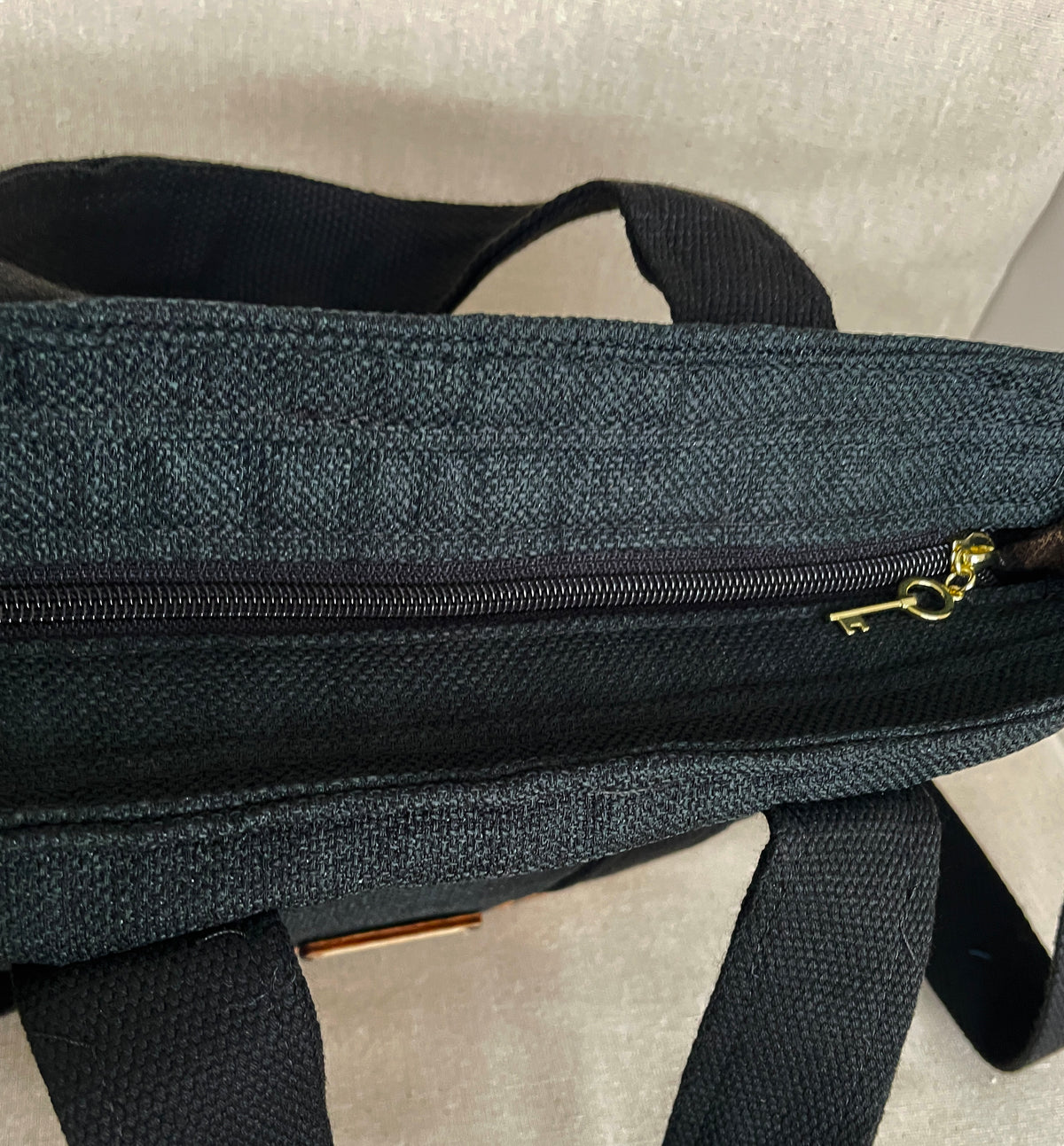 The Dakota Crossbody Bag