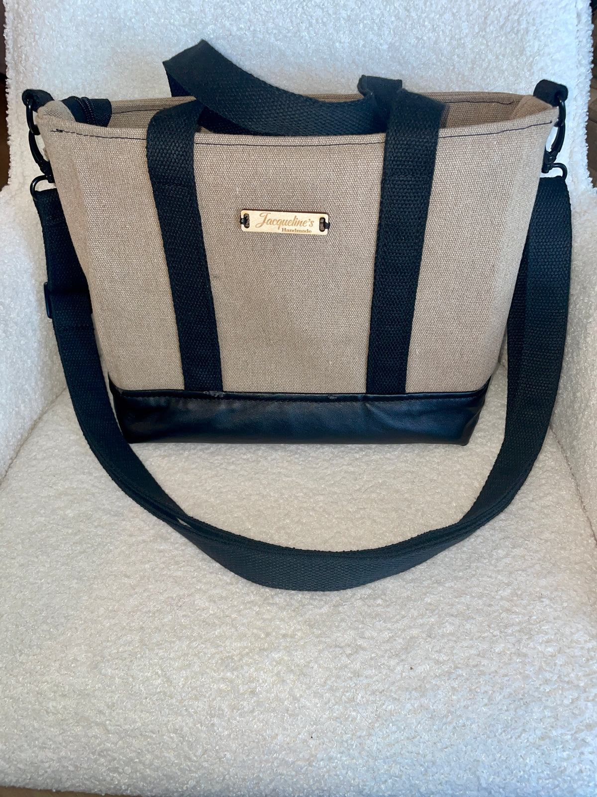 The Dakota Crossbody Bag